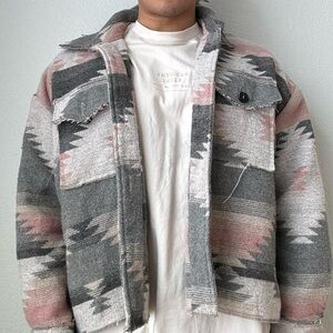 La Miel Aztec Patterned Flannel Boxy Jacket in Gray and Pink